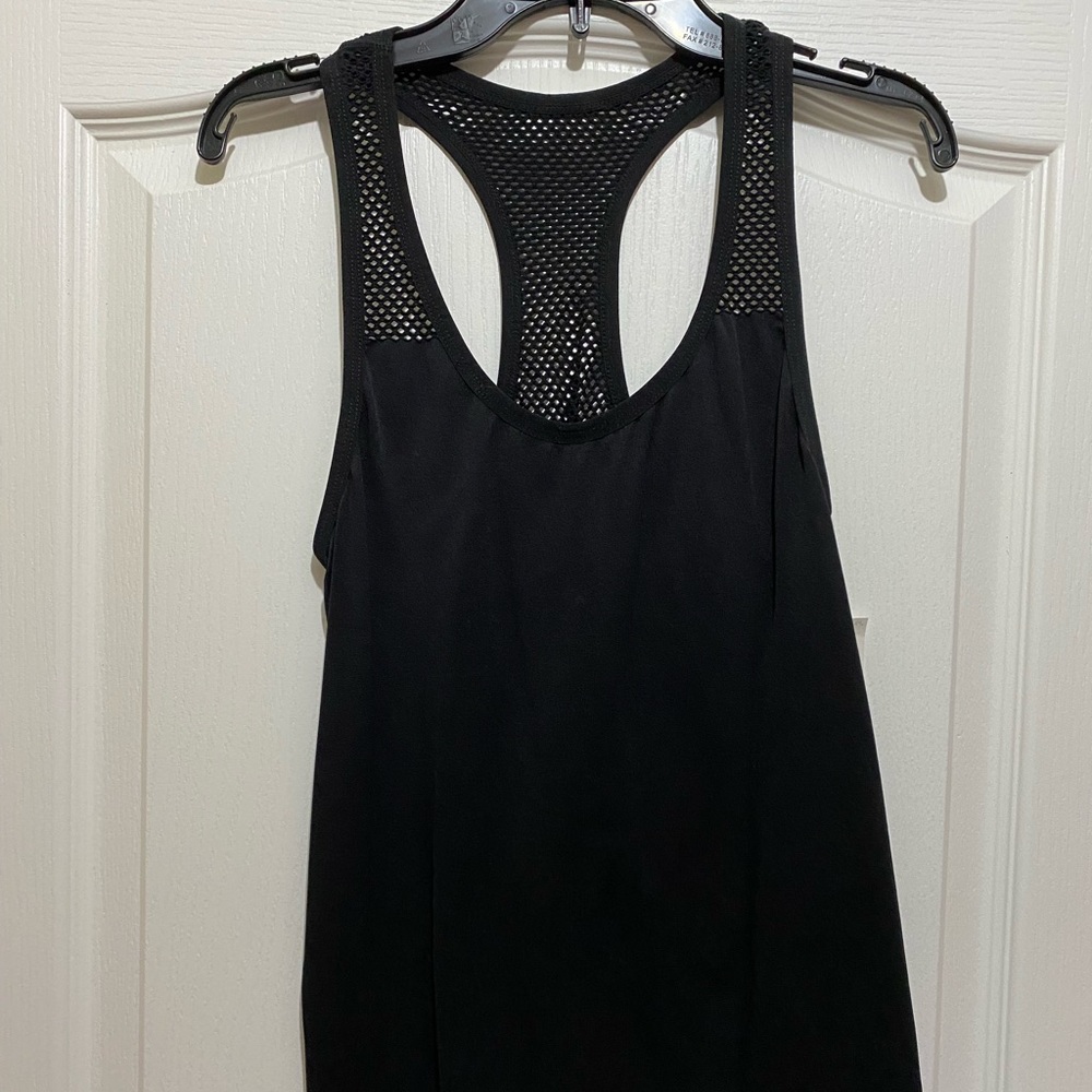 Aeropostale top size medium